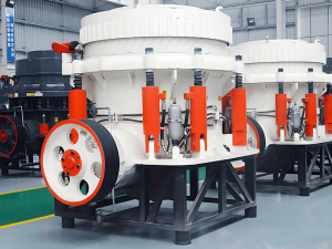 如何區(qū)分短頭破碎機(jī)和標(biāo)準(zhǔn)圓錐破碎機(jī)