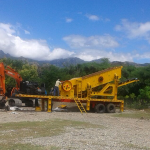 石料破碎機決定了整條生產(chǎn)線的產(chǎn)量和質(zhì)量
